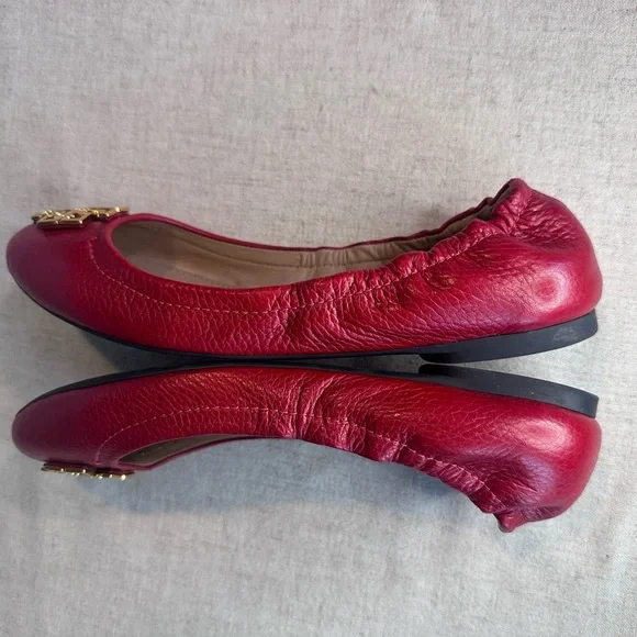 Tory Burch Red Flats with Gold Logo - Picture 6 of 9